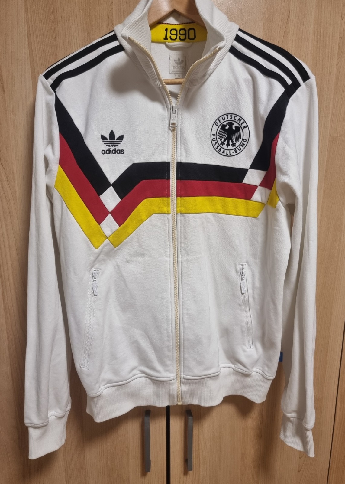 Bild 1 von 8