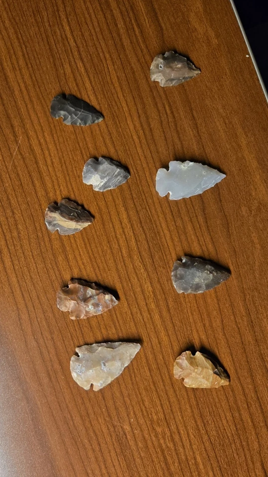 9 cabezas de flecha Foto 2 de 3