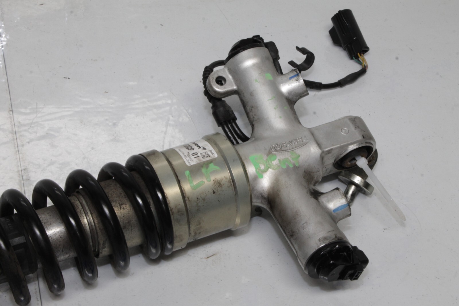 McLaren MP4-12C 2012-2014 Rear Left Strut assembly P/N 11B1102CP