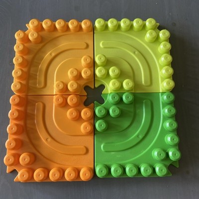 Mega Bloks First Builders Build N Learn Table Lot of 4 Replacement Plates