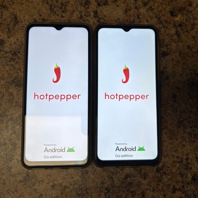 Lot Of 2 Phones Hot Pepper Verde Perfect Take Sim Turn On    ️   Cell Phone