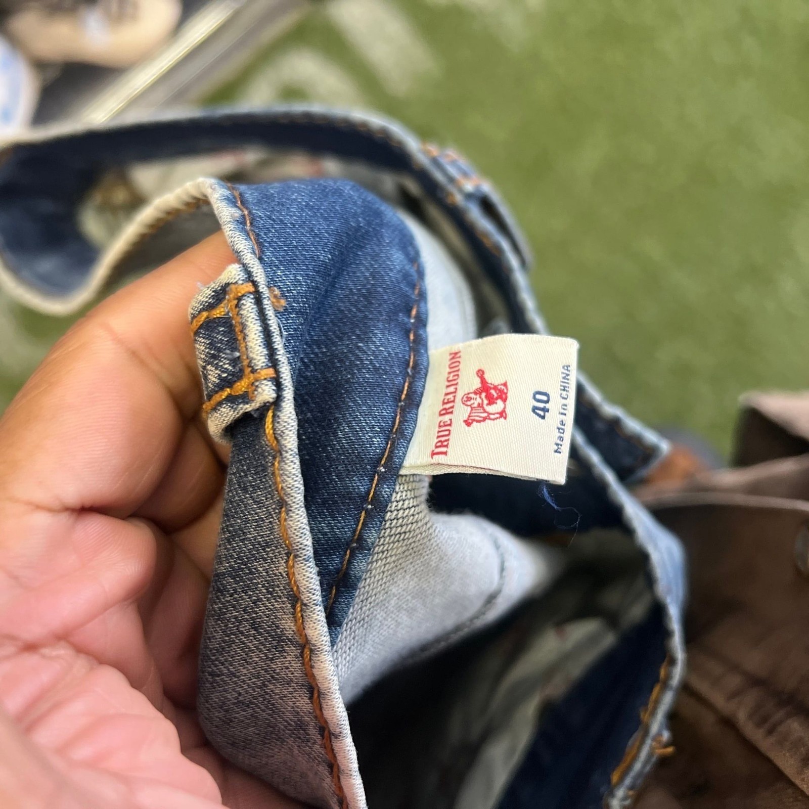 True Religion Jeans Rocco Relaxed Skinny Men's Size 40 Light Wash Blue thumbnail 7