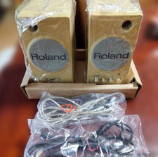 Roland MA-4 Micro Monitors Powered Speakers