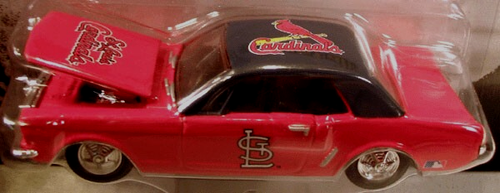 St Louis Cardinals MLB 1964 Ford Mustang World Series Champions 1:18 Diecast New - Picture 2 of 7