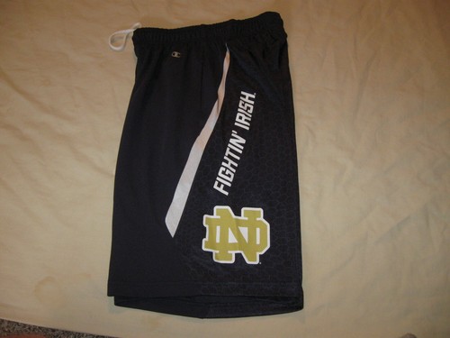 Notre Dame Fighting Irish Shorts Men's Small ND Basketball Champion NCAA - Picture 1 of 4