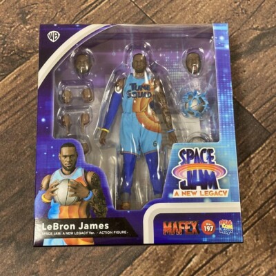 MAFEX No.197 LeBron James SPACE JAM: A NEW LEGACY Ver. Action