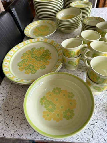 Franciscan Picnic Earthenware Plates Bowls Cups Serving Vintage *pick pieces* - Picture 8 of 20