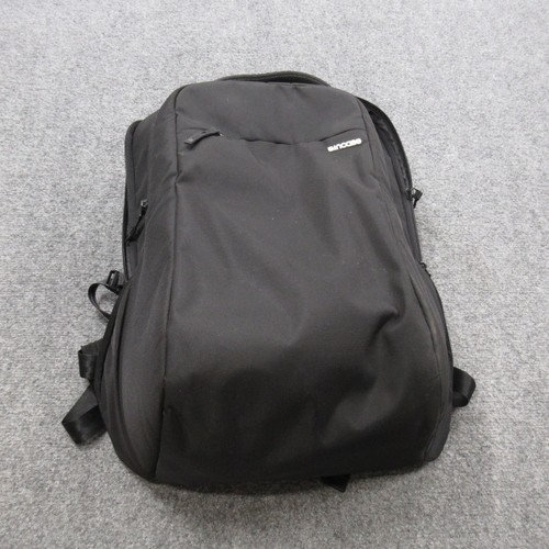 Incase Backpack Icon Lite Man's Black Laptop Travel Padded Strap Inner Pockets