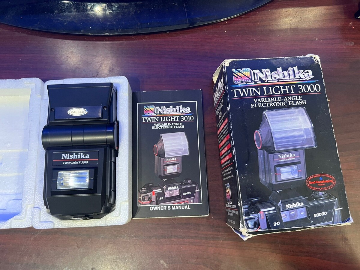 Nishika N8000 ほぼ未使用/ TWIN LIGHT 3010 未使用 Nishika N8000 ほぼ未使用/ TWIN LIGHT 3010 未使用 Nishika