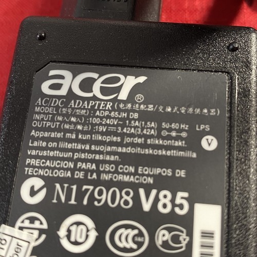Acer ADP-65JH DB AC/DC Power Supply Adapter Black 19V 3.42-Amp for Acer Laptops - Afbeelding 2 van 6