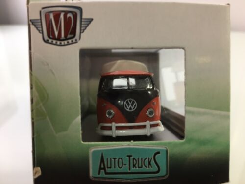 M2 MACHINES 1960 VW DOUBLE CAB TRUCK USA MODEL - Picture 4 of 8