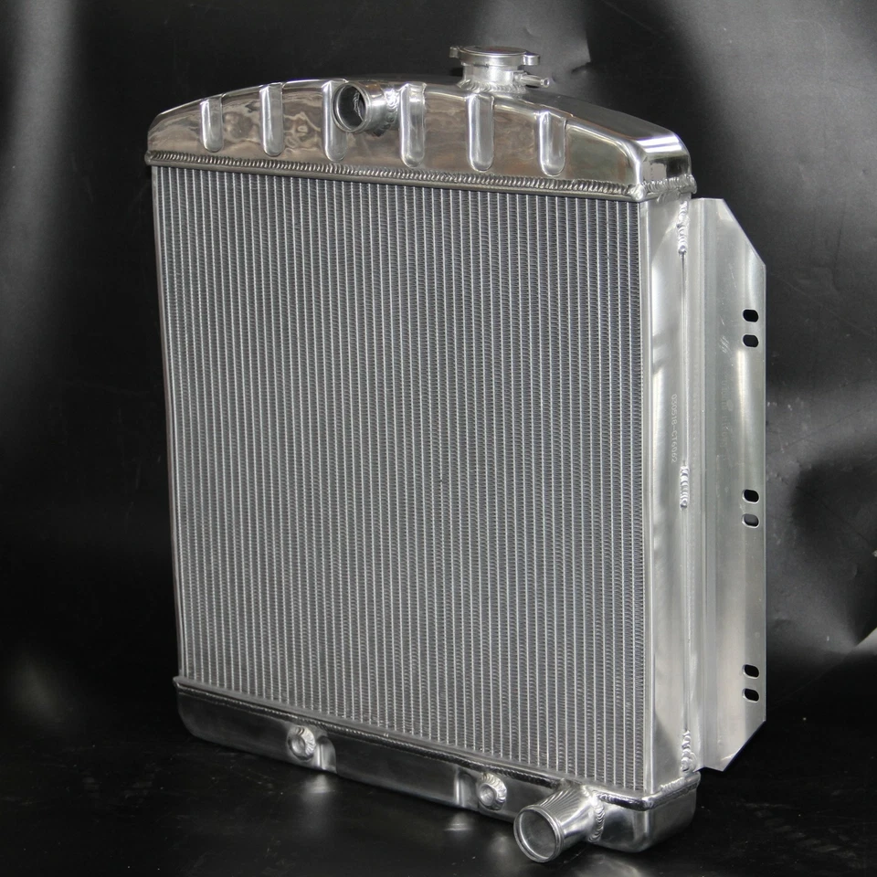 KKS 3 Rows Aluminum Radiator For 60-62 Chevy C10 C20 C30 K10 K20 Pickup Polished Foto 3 de 4