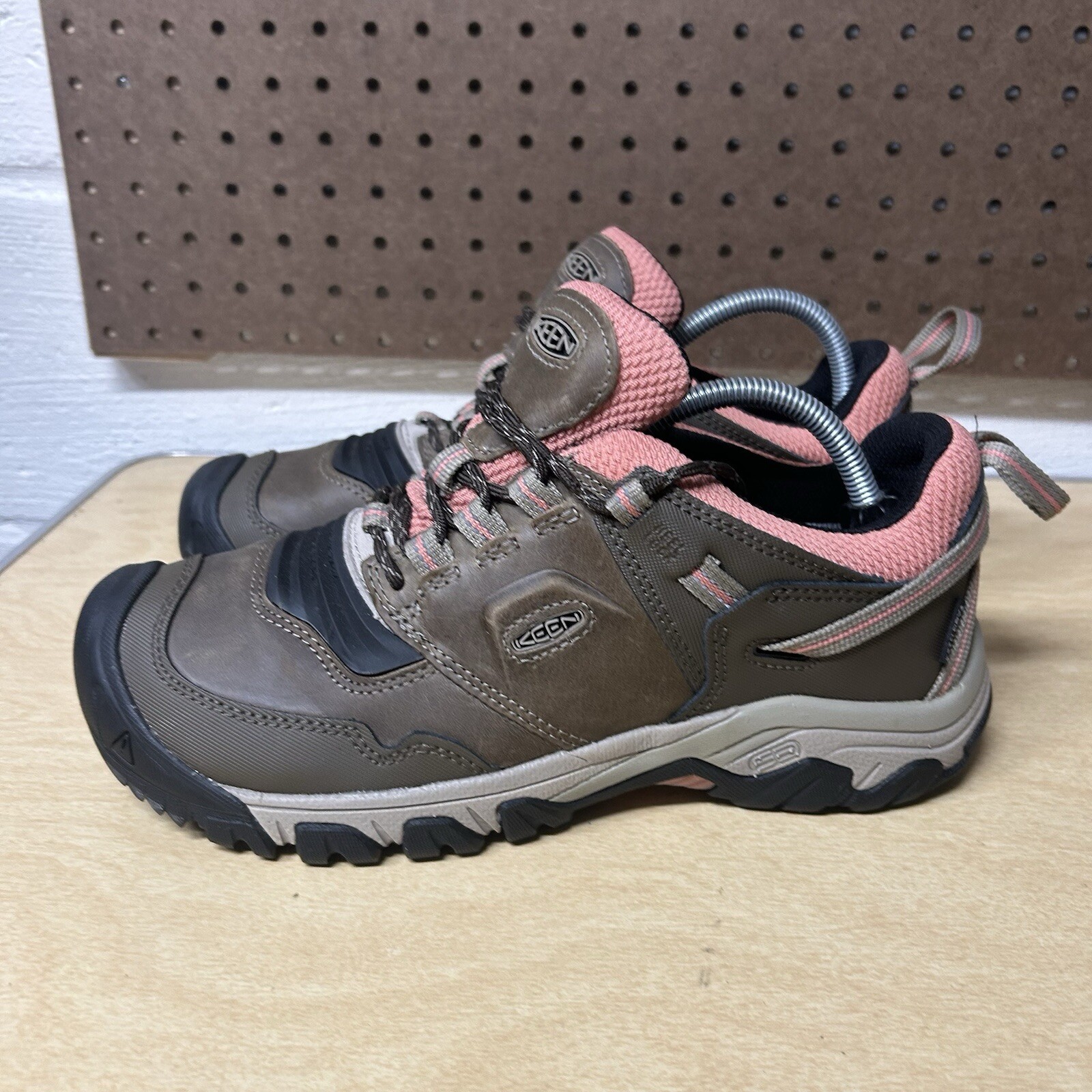 Scarpe da ginnastica Keen Ridge Flex impermeabili da trekking marroni taglia 10 5 1025295