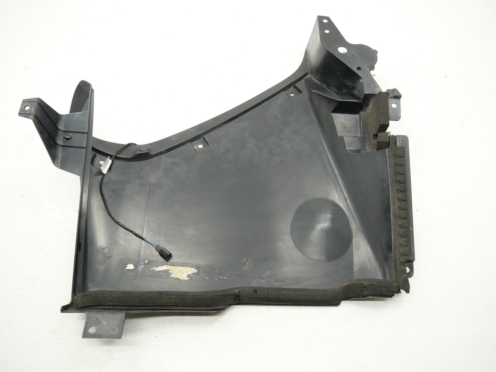 Used Left Driver Quarter Panel Trim Air Intake Duct 2020-2023 Mclaren GT OEM