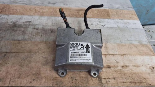 OPEL ZAFIRA B A05 Airbag-Steuergerät 13188856 403253A2 327963935 1.90 34004699