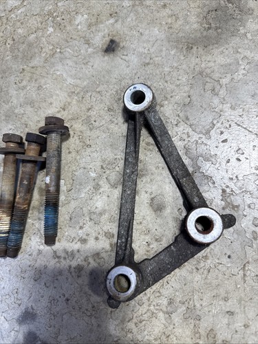 Jeep Cherokee XJ 84-01 Power Steering Gear Box Mount Bolts Spacer Plate (TW95) - Picture 3 of 3