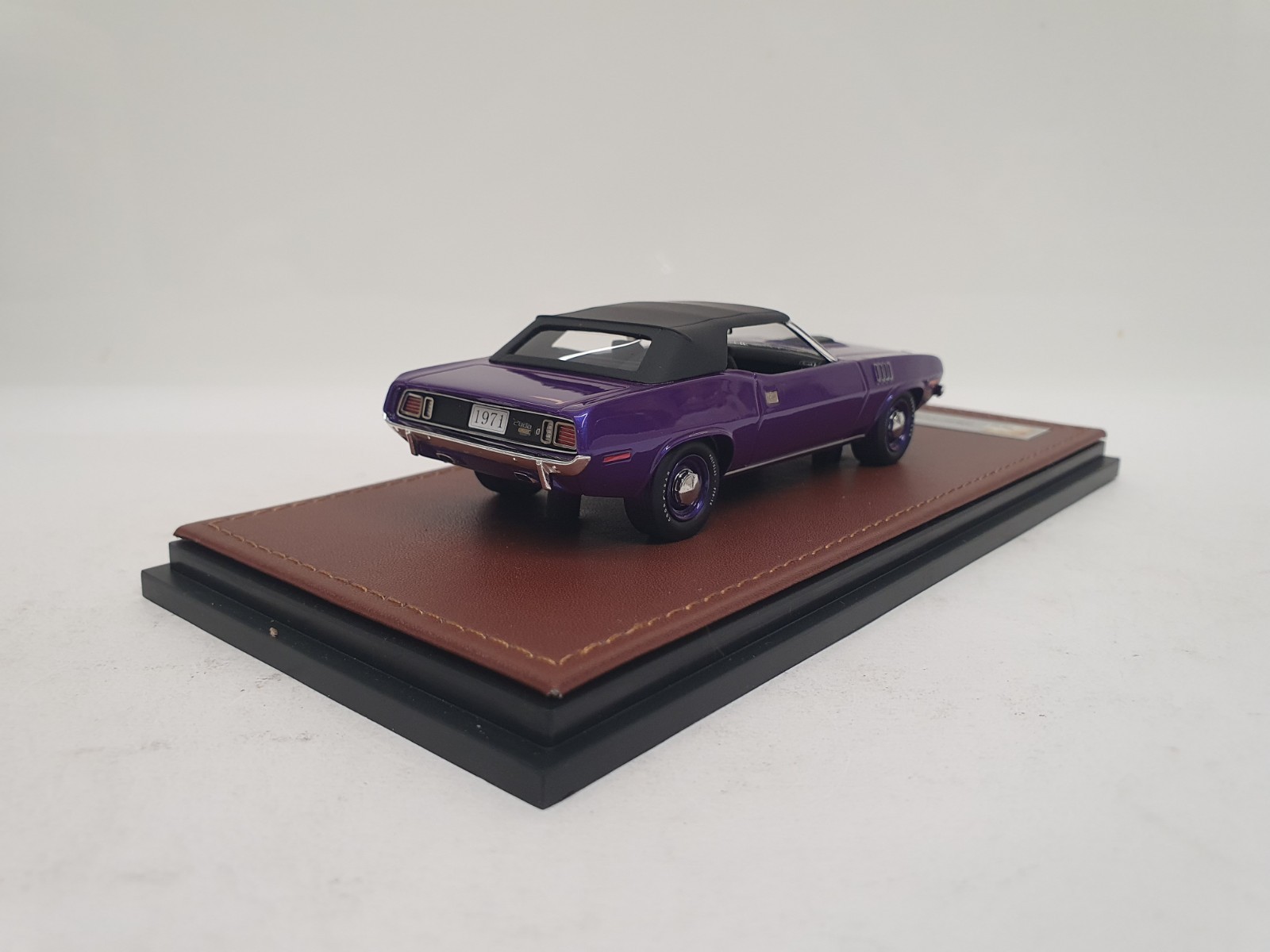 Picture 6 of 9