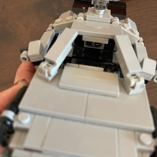LEGO Back To The Future DeLorean Time Machine 21103 - Picture 10 of 12