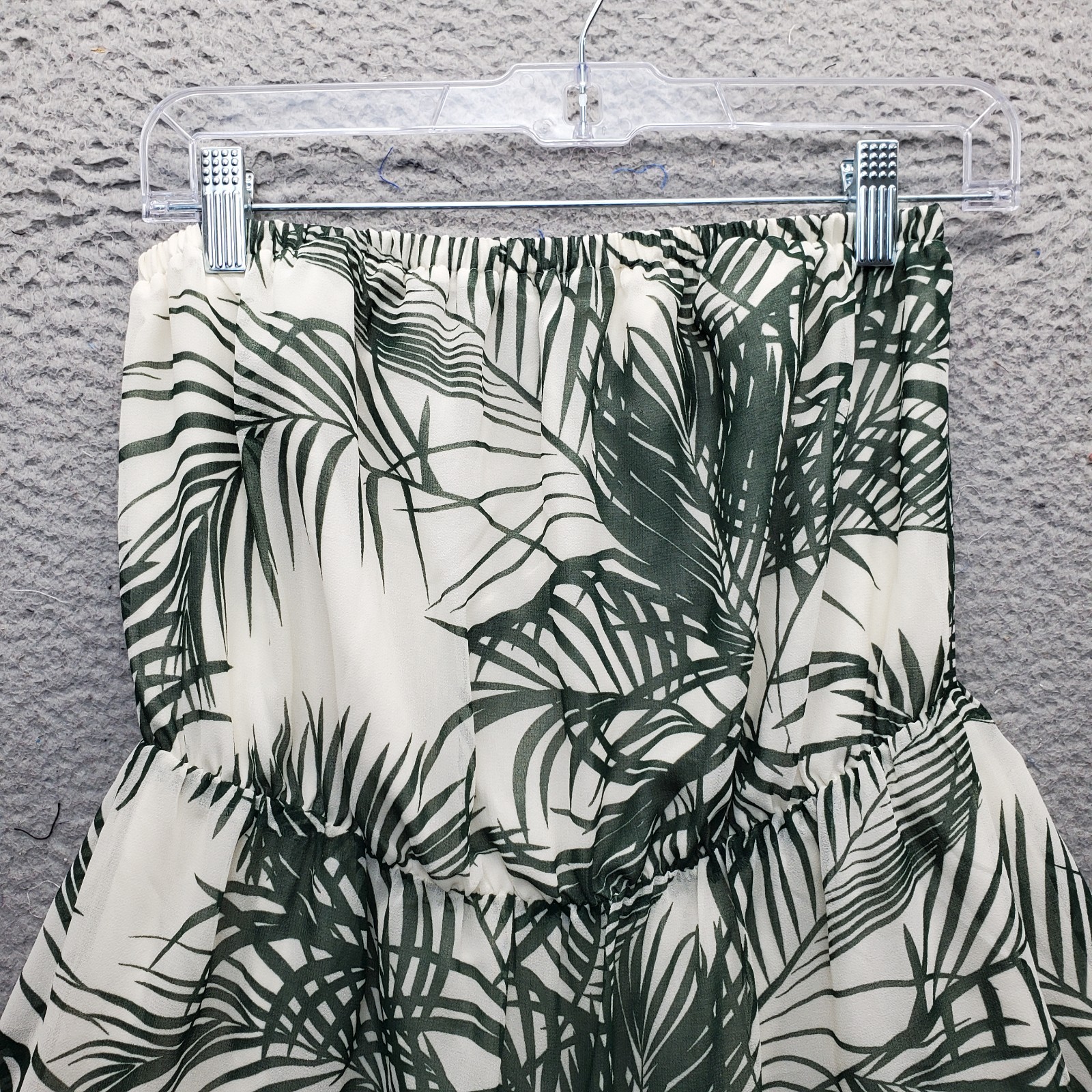 Express Romper Womens Medium Multi Leaf Print Ela… - image 8