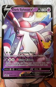Pokemon Card Sylveon V