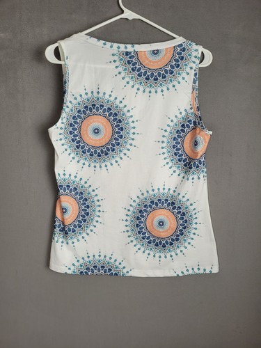 ETCYY NEW Womens Summer Top V Neck Tank Top Sleeveless Loose Fit Medium - Picture 4 of 4