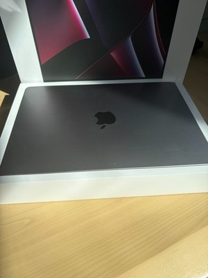 MacBook Pro M2 14 inch 32 gb