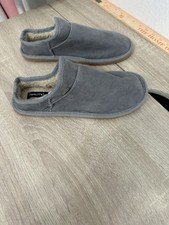 Woman  s 8-9 Blue Gray Faux Sherling Microfiber Outer Slip On Slippers Nautica