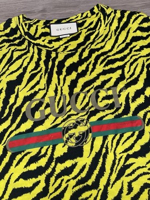 Gucci Tiger Print Vintage Logo T-Shirt Yellow Black Mens Large