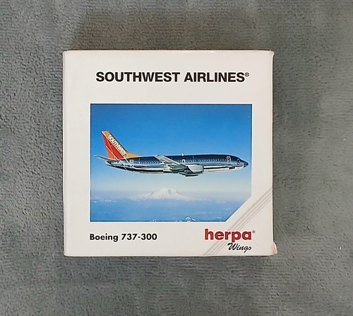 NIB~herpa wings~SOUTHWEST AIRLINES~Boeing 737-300~ Scale 1/500~Mini Plane