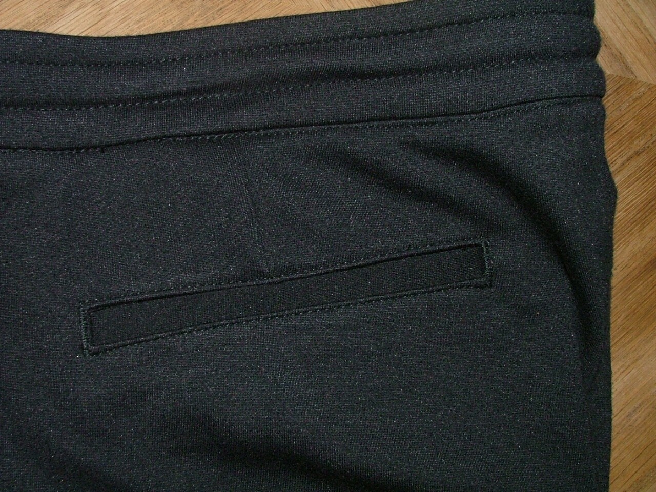 Picture 3 of 9
