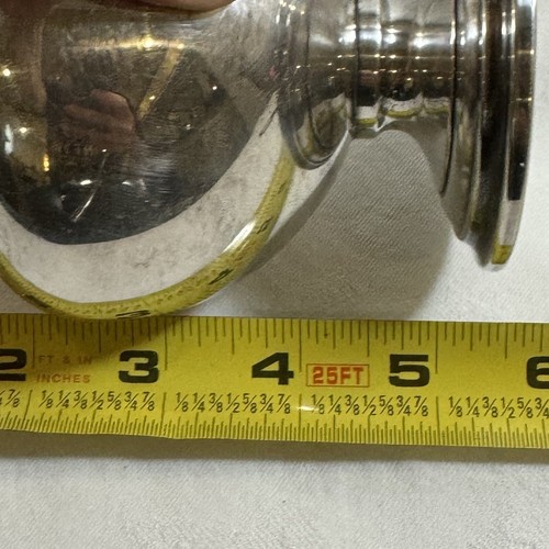 Azúcarero o tarro de baratija vintage con pedestal tono plateado con tapa - Imagen 6 de 9