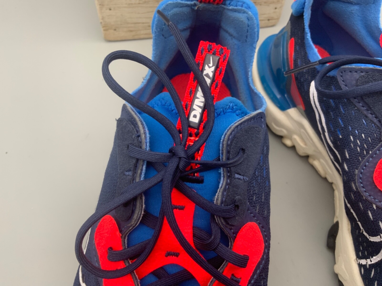 dimsix nike shoes