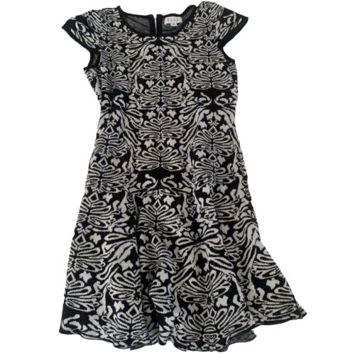 Mini Vestido Elle Talla M Estampado Blanco y Negro