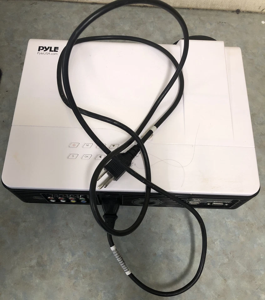 Pyle PRJD903 Digital Multimedia LCD Projector HD 1080p HDMI USB - Image 4 of 4