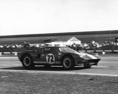Vintage 8 X 10 1965 Daytona 24 Hours Ford GT40 Bondurant / Ginther