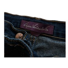 Gloria Vanderbilt Amanda Straight Women's size 6 Short Dark Blue Denim Jeans
