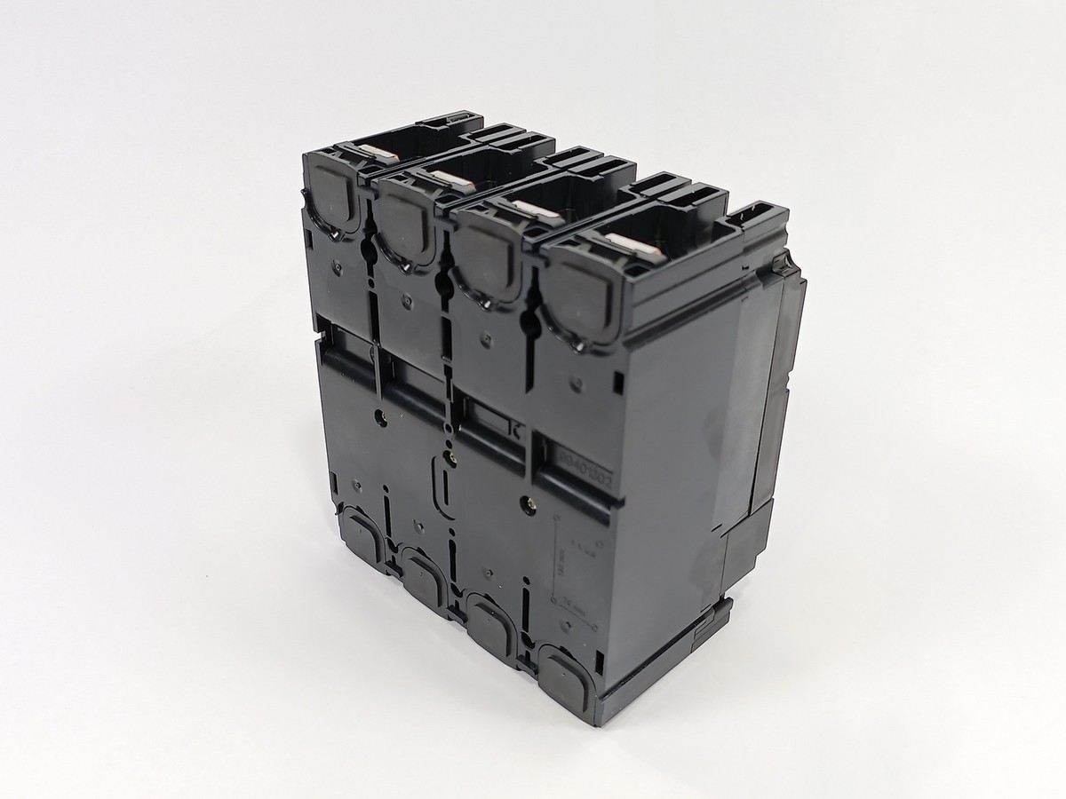 Schneider Electric C25B4TM200 Circuit Breaker, ComPacT NSX250B