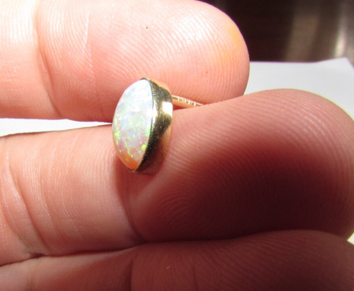 Antique 1.12g 14K Gold & 1.73 Carat Cabochon Fire Opal Lapel Pin & Chain - Imagen 7 de 15