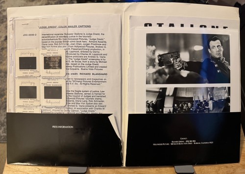 JUDGE DREDD 1995 Movie Press Kit - Folder 7 Color Slides and 3 B&W Photos - Picture 3 of 5