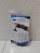 NEW Comfort Cool Wrist  Thumb CMC Black Right Small NC79571