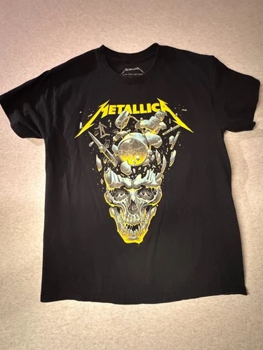 Metallica 72 Seasons Tour Wherever I May Roam Skull Clo Vintage vintage concert t-shirt, vintage, size L, single stitch, B+ condition