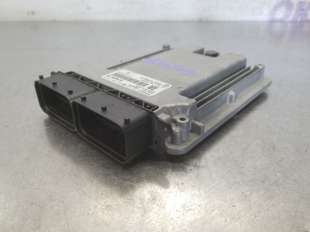 Maserati Levante Engine control unit P/N 670031346