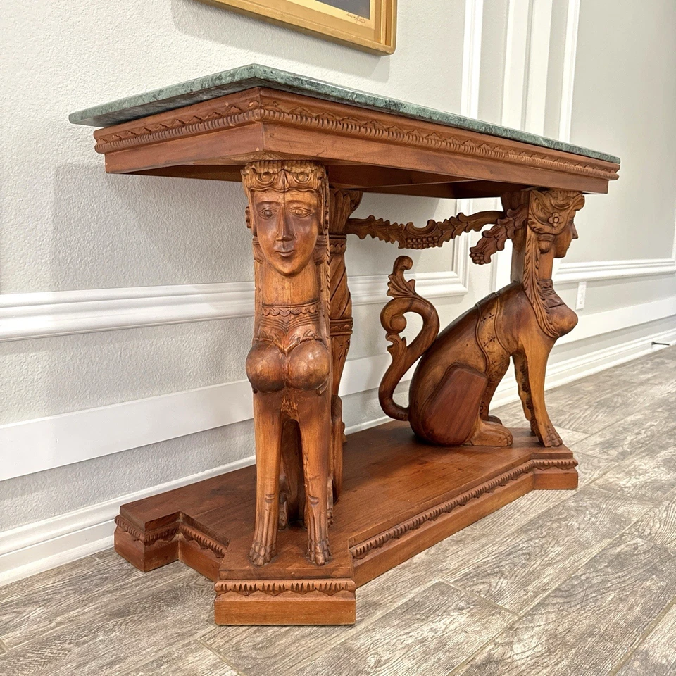 Antigua mesa de pared neoclásica de madera tallada con base de pilares de esfinge y tapa de mármol Foto 3 de 4