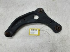 Triangle de suspension Nissan MICRA