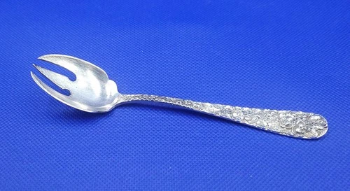 Sterling Silver Repousse ice crean fork  6"  long  31.40 grams
