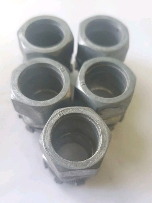 (Lot of 5) 1/2'' EMT Compression Couplings, Zinc-Plated Steel, cULus Listed