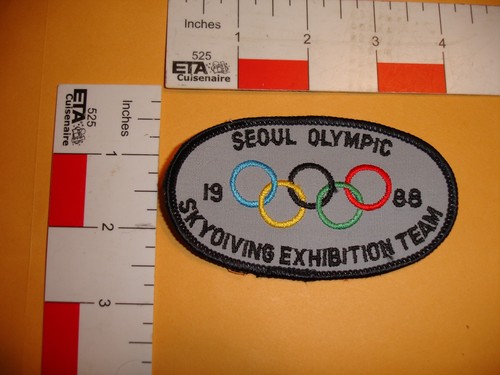 Vintage Seoul Olympic 1988 patch skydiving exhibition Team