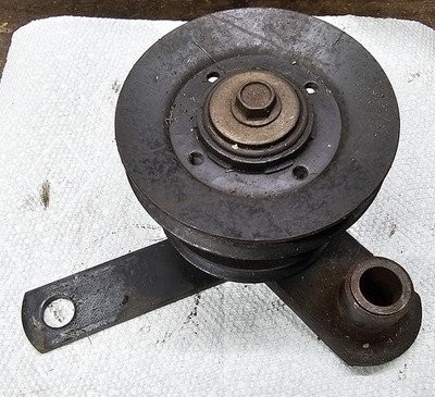 John Deere LX176 Gt242 38'' Deck DOUBLE PULLEY AM115849 AM118260