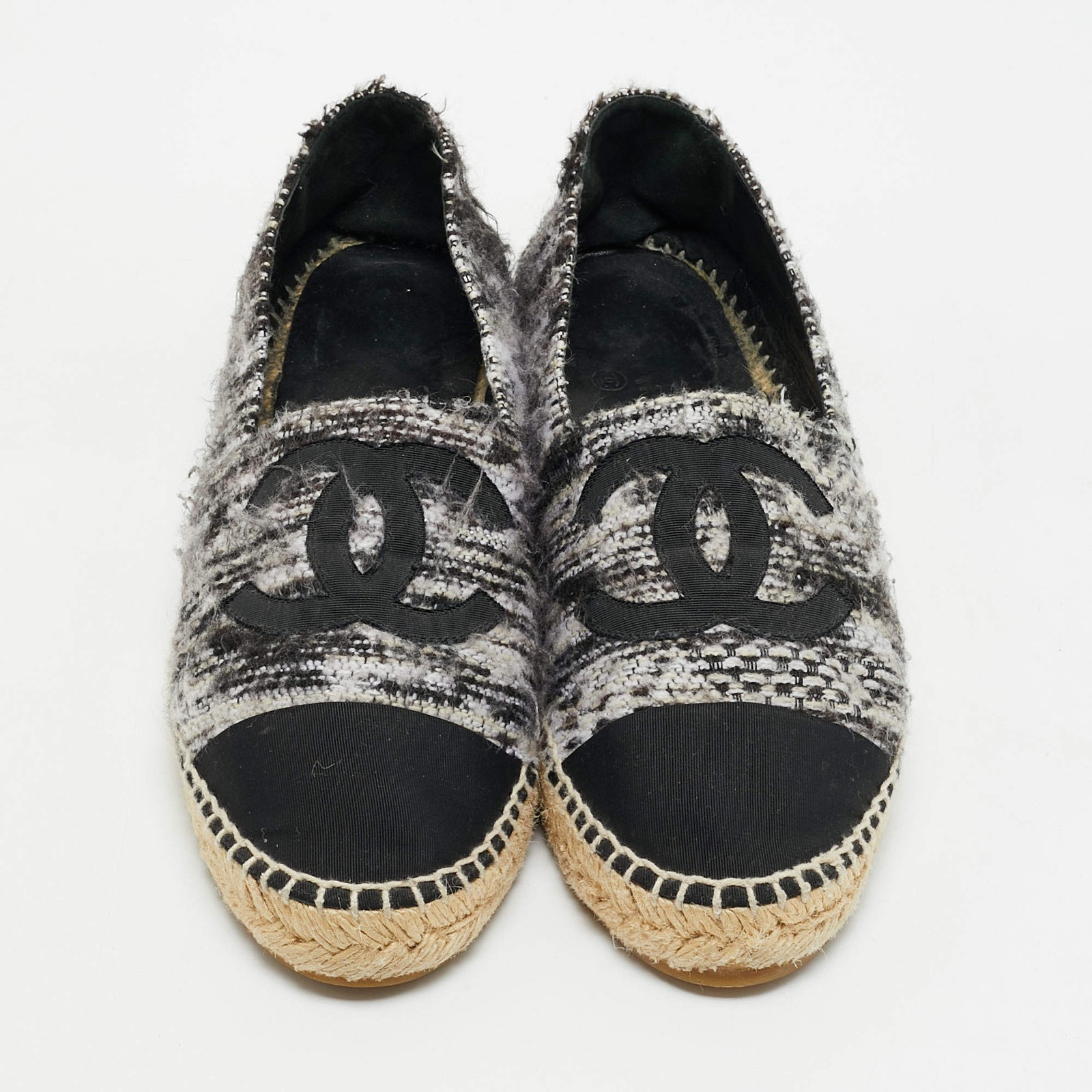 Chanel CC Size 41 BlackWhite Canvas and Tweed Cap Toe Espadrille Flats image 3
