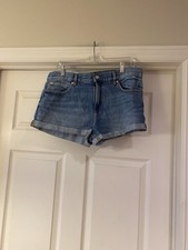 Garage Denim Women s Jean Shorts Sz 09/29. New Box13